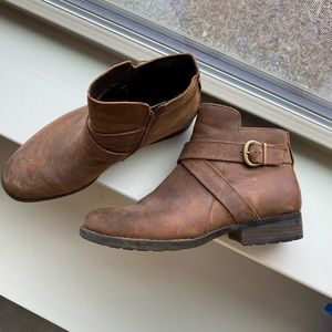 Born Chaval Leather Short Booties